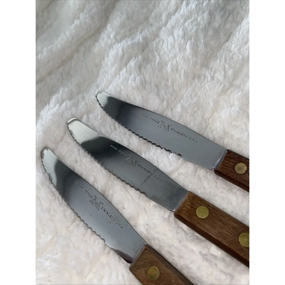 Vintage EKCO Forge Stainless U.S.A. Serrated Steak Knives‎ (3)  Wood Handle